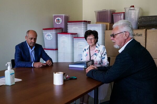 Время обещать: партии подают списки кандидатов на выборы в Риге Время обещать: партии подают списки кандидатов на выборы в Риге - Sputnik Латвия
