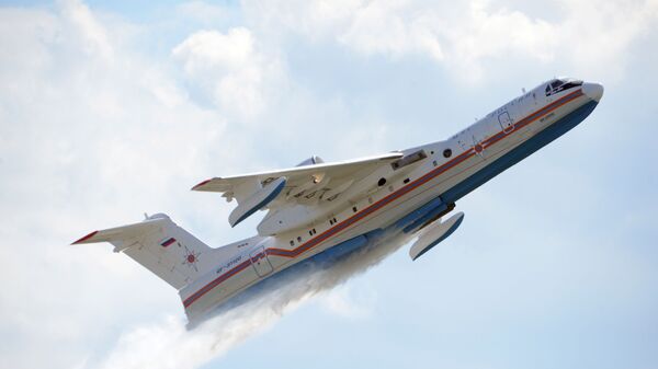 Российский самолет-амфибия (летающая лодка) БЕ-200 Альтаир - Sputnik Latvija