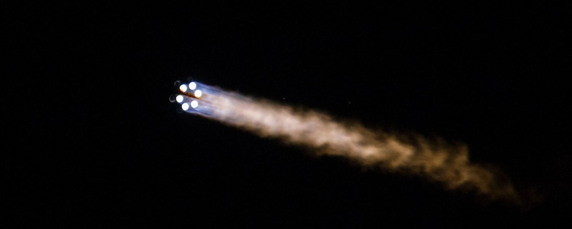 Запуск ракеты-носителя Протон-М с телекоммуникационными спутниками - Sputnik Латвия, 1920, 03.03.2022