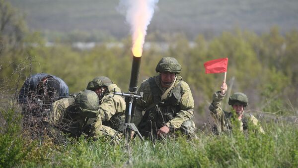 Боевая подготовка соединений и воинских частей Южного военного округа - Sputnik Latvija
