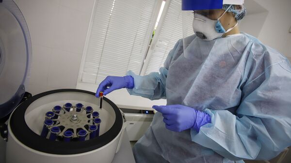 Тестирование на антитела к коронавирусу - Sputnik Латвия