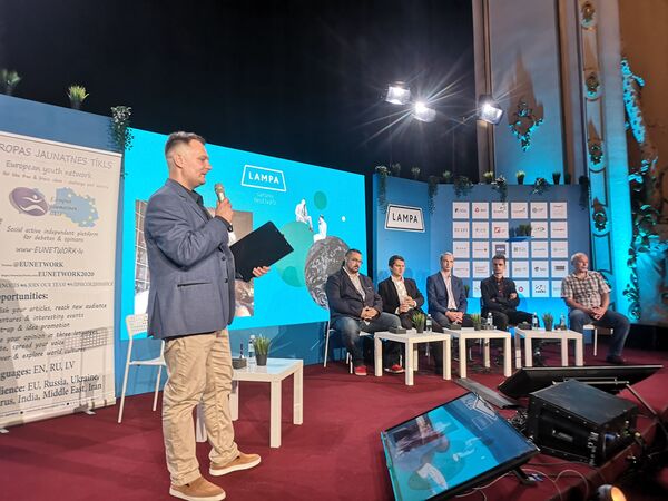 Дефрагментация отношений Латвии и РФ: Федор Лукьянов на конференции LAMPA в Риге Дефрагментация отношений Латвии и РФ: Федор Лукьянов на конференции LAMPA в Риге - Sputnik Латвия