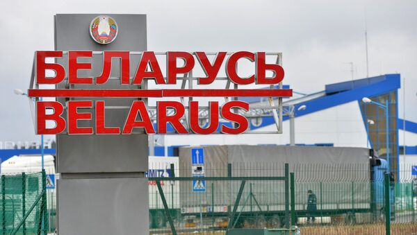 Беларусь - знак на границе - Sputnik Латвия