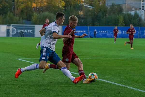 Матч квалификации на молодежный чемпионат Европы 2021 между сборными России и Латвии - Sputnik Латвия