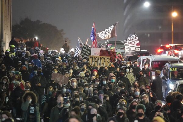 Акция протеста в день выборов в Сиэтле Акция протеста в день выборов в Сиэтле - Sputnik Латвия