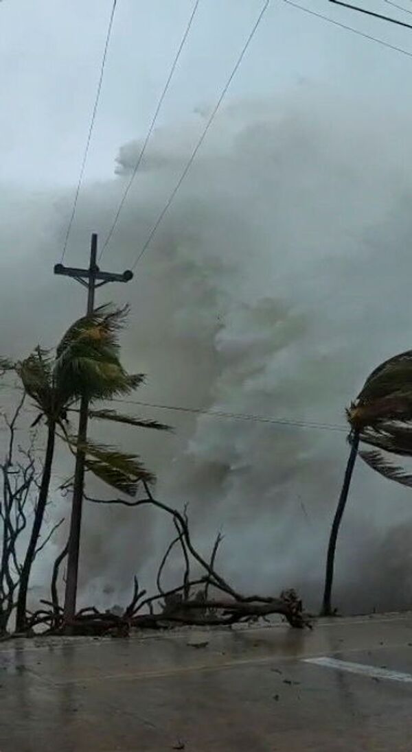 Ураган Йота на острове Сан-Андрес, Колумбия - Sputnik Латвия