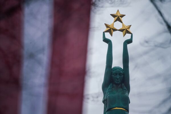 Brīvības piemineklis tika atklāts Latvijas Republikas Neatkarības dienā – 1935. gada 18. novembrī - Sputnik Latvija