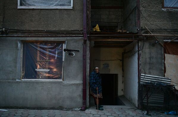 Sirmgalve pie mājas Stepanakertā - Sputnik Latvija