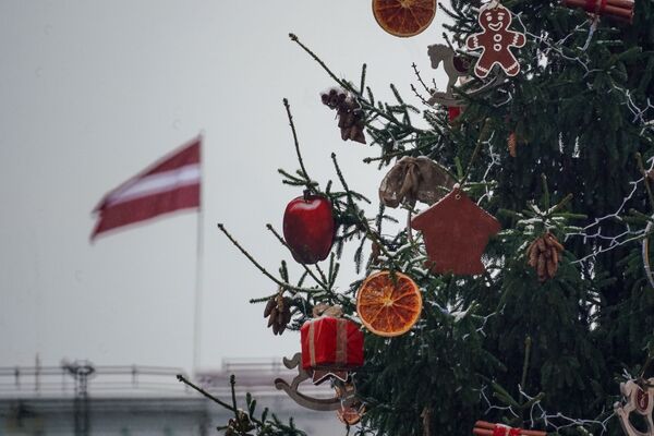 Pirmais sniegs Rīgā Pirmais sniegs Rīgā - Sputnik Latvija
