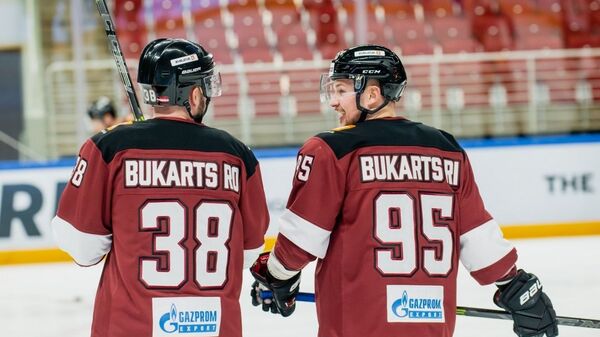 После долгого перерыва братья Букартс воссоединились в Динамо (Рига) - Sputnik Латвия