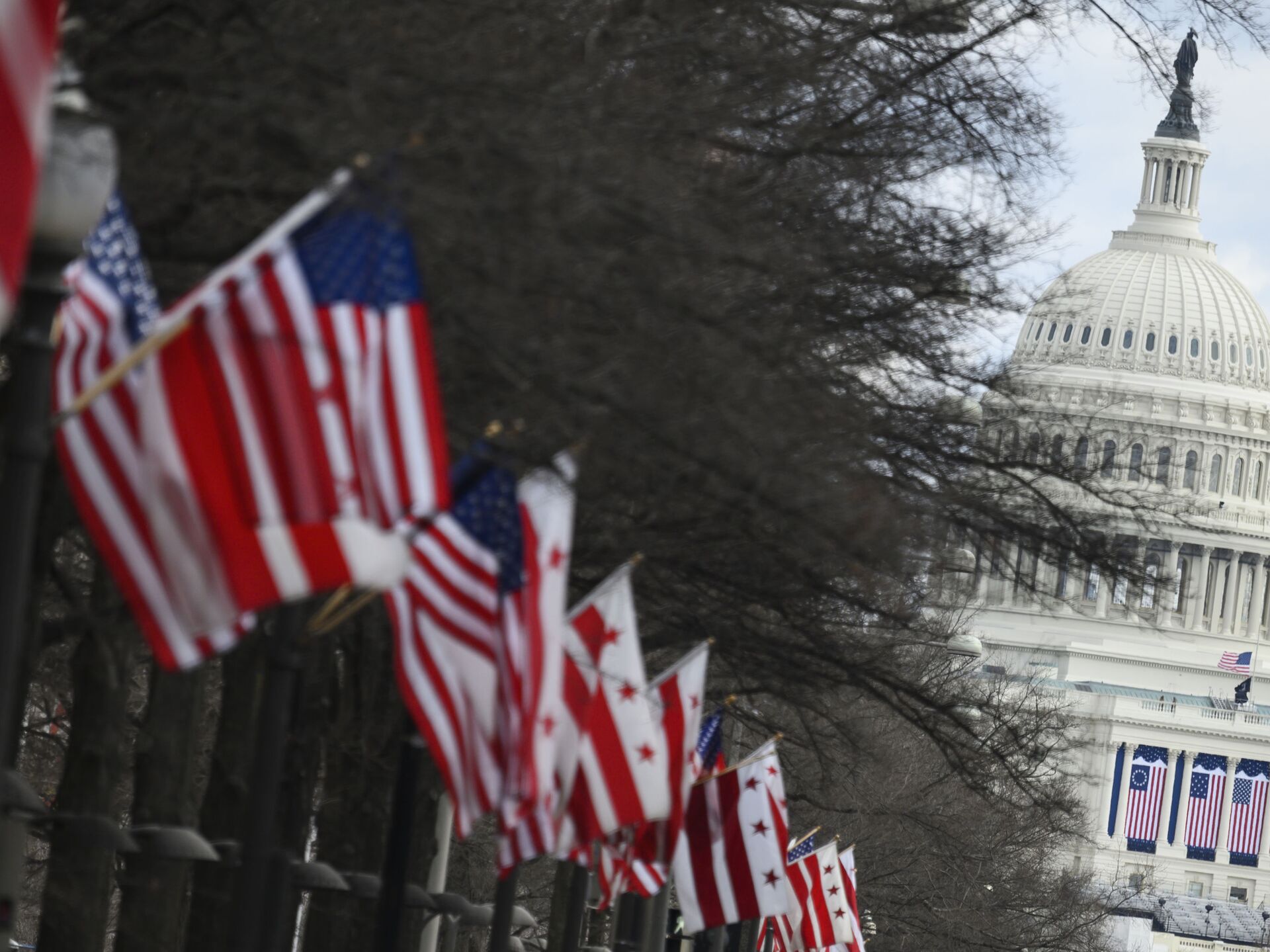 сша белый дом флаг