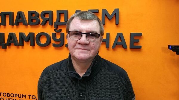 Военный эксперт Александр Тиханский - Sputnik Latvija
