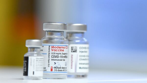 Вакцины от COVID-19 производства компаний Moderna, Pfizer и AstraZeneca - Sputnik Latvija