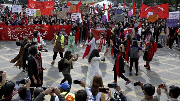Женский демократический фронт на митинге, приуроченном к Международному женскому дню, Исламабад, Пакистан - Sputnik Латвия
