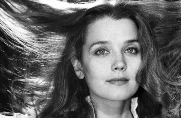 Актриса Ирина Алферова Актриса Ирина Алферова - Sputnik Латвия