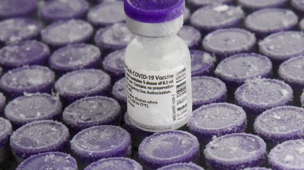Вакцина от COVID-19 производства компании Pfizer - Sputnik Latvija