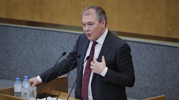 Леонид Калашников выступает на пленарном заседании  - Sputnik Latvija