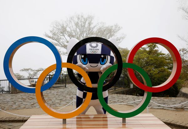 2020. gada Olimpisko spēļu talismans iesaukts par Miraitovu – saskaņā ar vārdiem mirai (nākotne) un tova (mūžība) japāņu valodā 2020. gada Olimpisko spēļu talismans iesaukts par Miraitovu – saskaņā ar vārdiem mirai (nākotne) un tova (mūžība) japāņu valodā - Sputnik Latvija