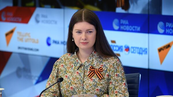 Пресс-конференция, посвященная началу акции Георгиевская ленточка - Sputnik Latvija