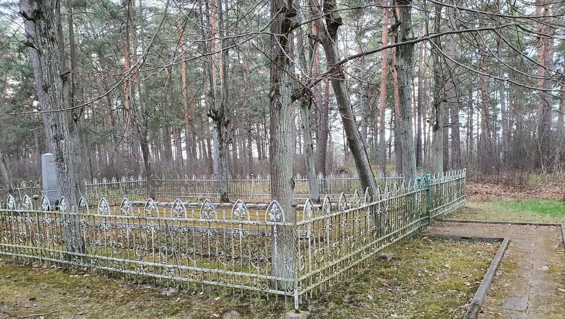 Братское кладбище в Предайне - Sputnik Латвия, 1920, 09.05.2021