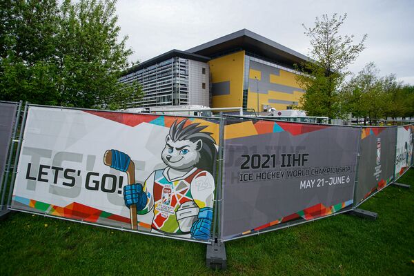 Здание Олимпийского спортивного центра в Риге, где также пройдут игры ЧМ по хоккею. - Sputnik Латвия