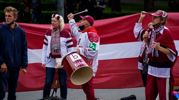 Болельщики сборной Латвии на домашнем чемпионате мира по хоккею - Sputnik Латвия
