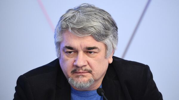 Ищенко: Россия может решить проблемы Украины, полностью ее оккупировав - Sputnik Латвия