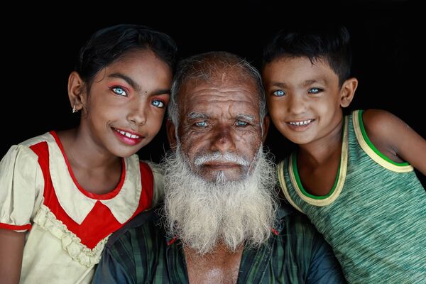  Bangladešas fotogrāfa Muhammad Amdad Hossain darbs &quot;Brīnišķīgas acis&quot; kategorijā &quot;Portrets. Mūsu laikmeta varonis, atsevišķas bildes&quot;. - Sputnik Latvija