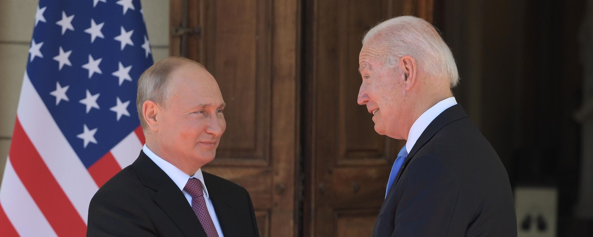 Krievijas un ASV prezidentu Vladimira Putina un Džo Baidena tikšanās - Sputnik Latvija, 1920, 07.12.2021