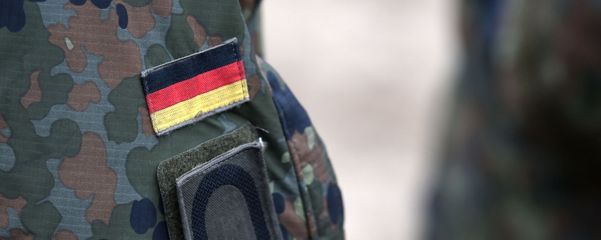 Немецкий флаг изображен на форме солдата - Sputnik Latvija, 1920, 21.06.2021