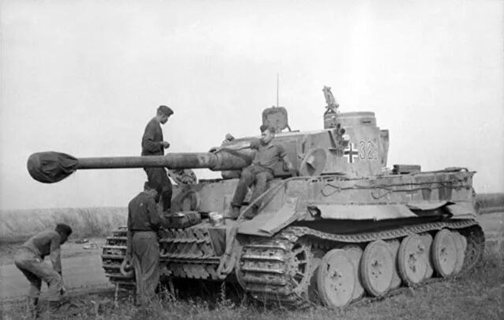 Немецкий танк Тигр. 1943 год - Sputnik Latvija, 1920, 27.06.2021
