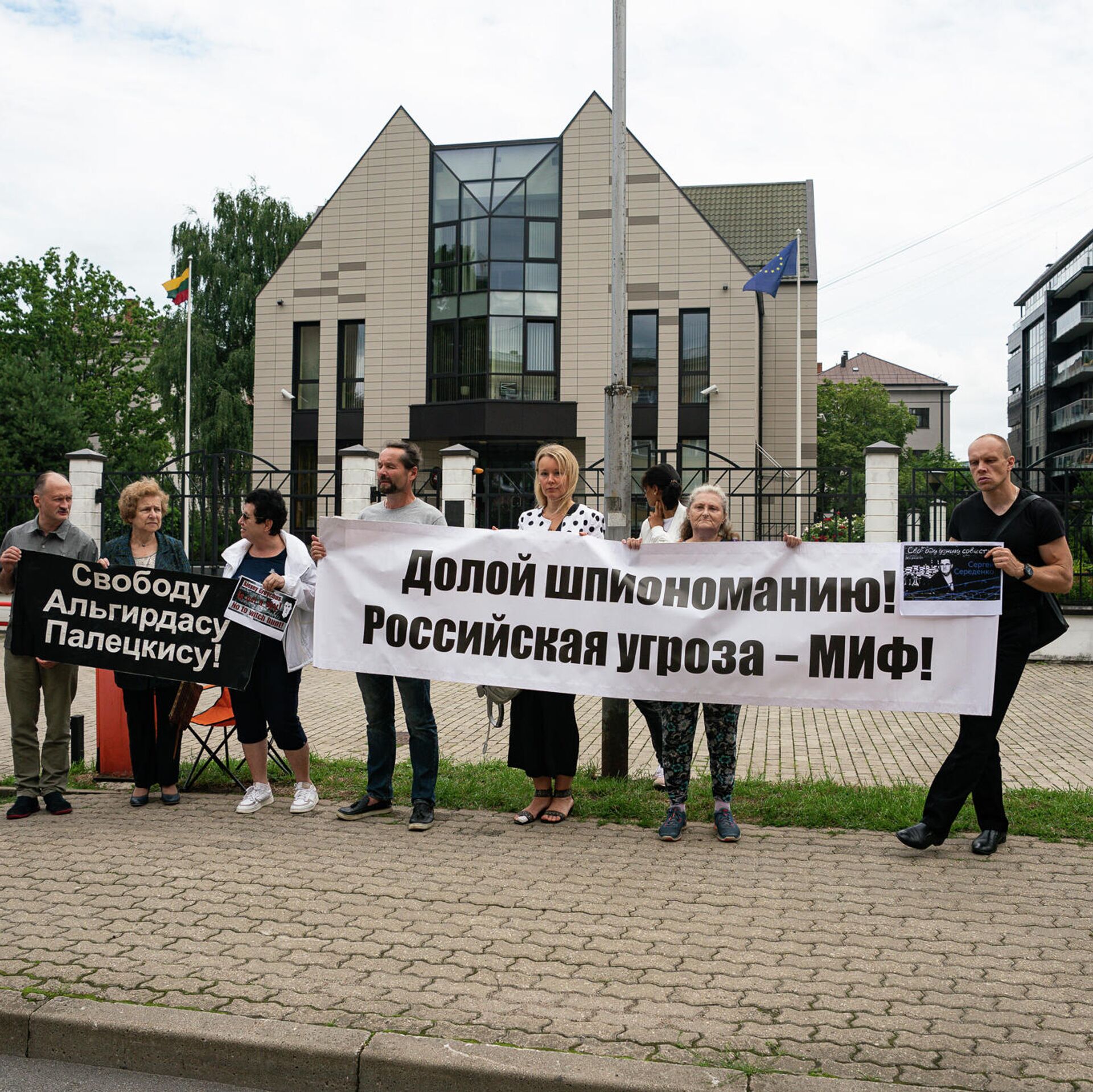 марш матерей против войны. лагеря советских военнопленных в норвегии. сталинские репрессии 1937 жертвы. репрессии в ссср репрессированные в ссср. политические узники.