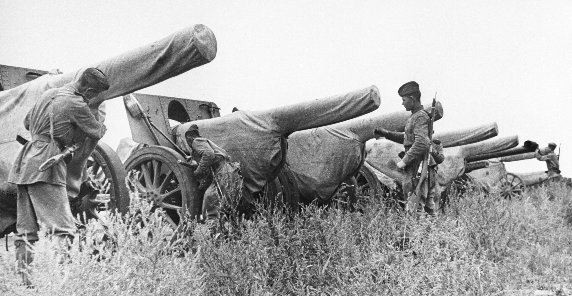 Советский ударить. Маньчжурская операция (1945) танки БТ. Маньчжурская операция. Маньчжурская операция фото цветные. Ишунь 1945 году как он выглядел.