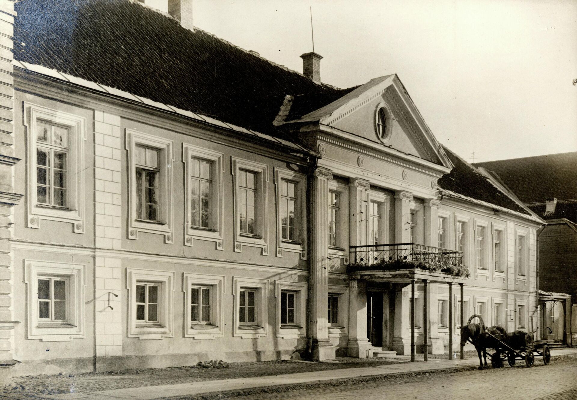 Здание Дворянского клуба Здание Дворянского клуба - Sputnik Латвия, 1920, 02.10.2021