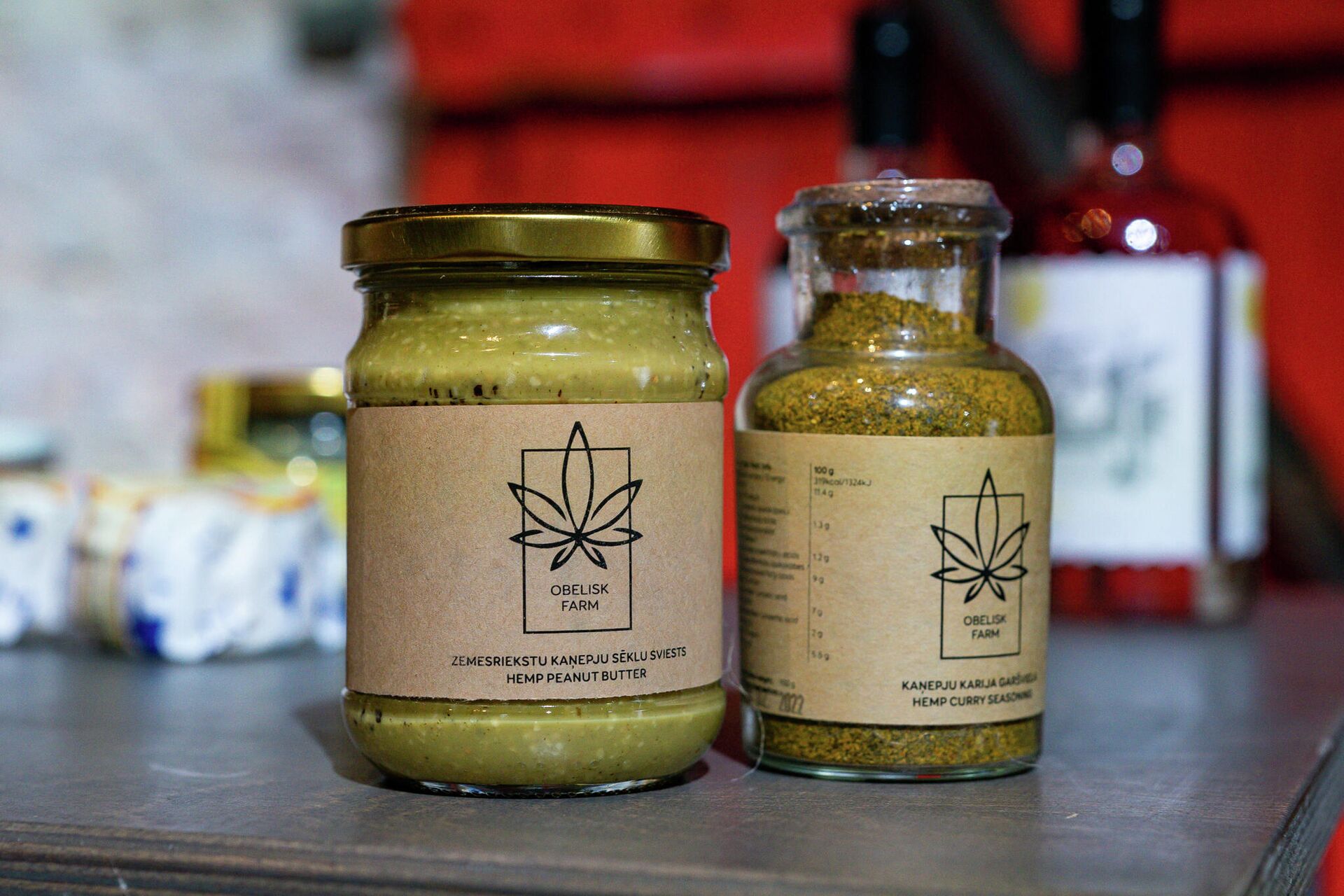 В Риге прошла выставка Вкус края, на которой лучшие производители продовольственных товаров со всей Латвии представили свой ассортимент В Риге прошла выставка Вкус края, на которой лучшие производители продовольственных товаров со всей Латвии представили свой ассортимент - Sputnik Латвия, 1920, 06.10.2021