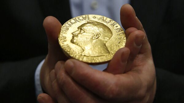 Медаль Нобелевской премии мира в Балтиморе - Sputnik Latvija