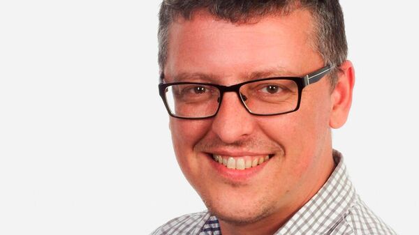Караев о дискриминации населения в Латвии и грызне привитых c антиваксерами - Sputnik Латвия