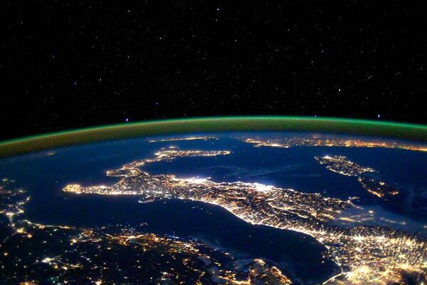 Šodien astrofotogrāfija ir plaši izplatīta Šodien astrofotogrāfija ir plaši izplatīta - Sputnik Latvija