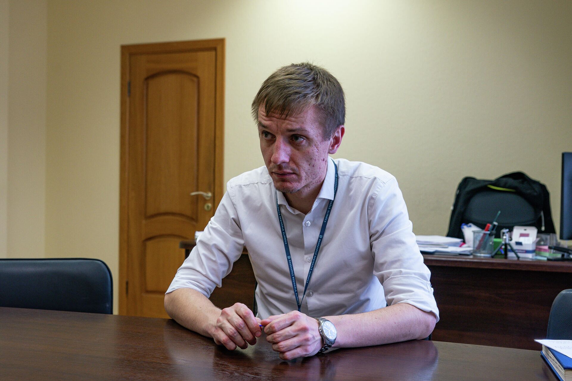 Григорий Семенов, директор Даугавпилсской региональной больницы Григорий Семенов, директор Даугавпилсской региональной больницы - Sputnik Латвия, 1920, 11.11.2021