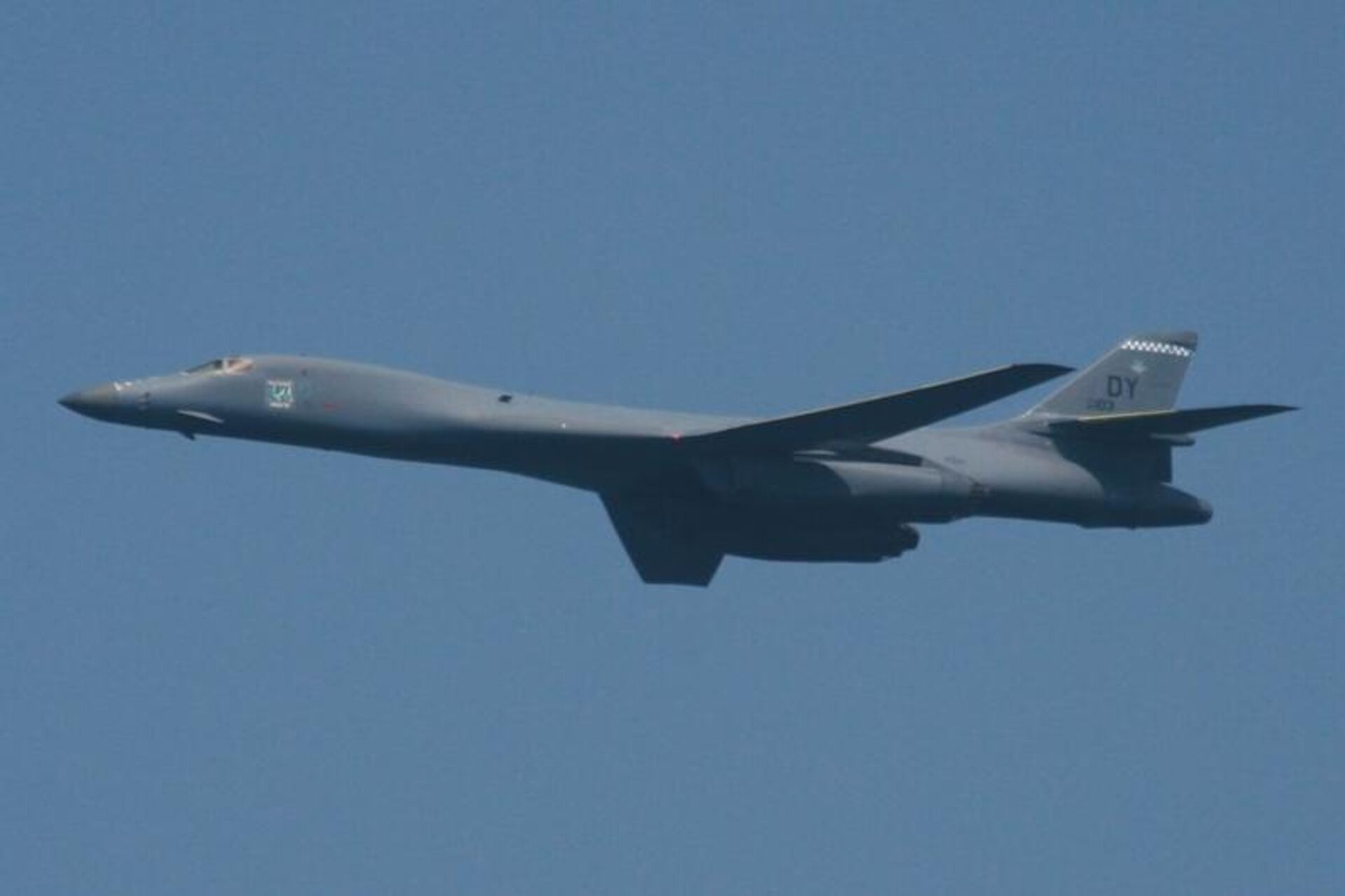 Американский стратегический бомбардировщик B-1B Lancer Американский стратегический бомбардировщик B-1B Lancer - Sputnik Latvija, 1920, 12.11.2021