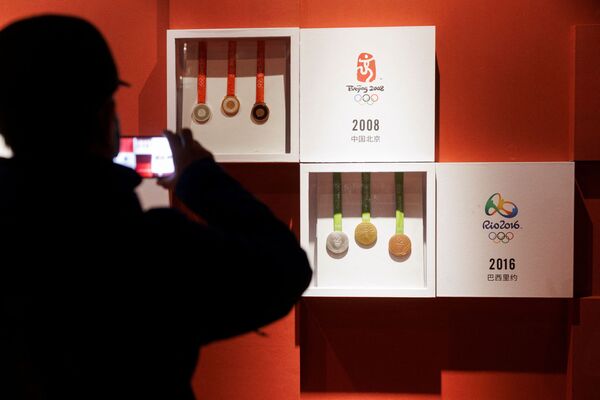 На Играх в Пекине будет разыграно 109 комплектов медалей — это на семь больше, чем на предыдущих XXIII Олимпийских зимних играх, прошедших в 2018 году в Пхенчхане. - Sputnik Латвия