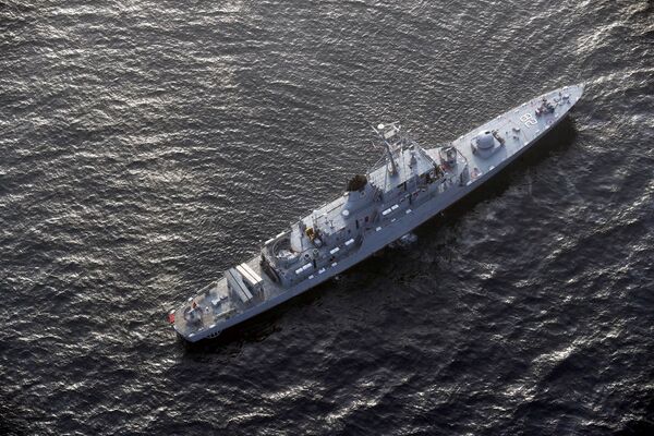 Военный корабль участвует в совместных военно-морских учениях ВМС Ирана, Китая и России в северной части Индийского океана. - Sputnik Латвия