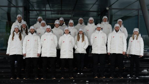 Вторая группа латвийских спортсменов отправилась на Олимпийские игры в Пекин - Sputnik Латвия