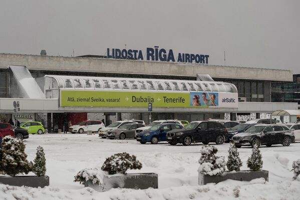 Аэропорт Рига, откуда спортсмены отправились на зимнюю Олимпиаду. - Sputnik Латвия