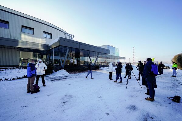 Третья группа латвийских спортсменов отправилась на зимние Олимпийские игры в Пекин - Sputnik Латвия