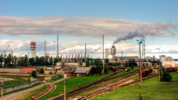 Химический завод компании Achema в городе Ионава, Литва - Sputnik Латвия