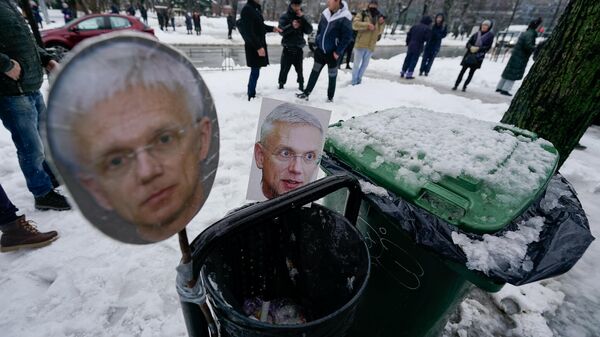 Акция протеста у здания кабинета министров в Риге  - Sputnik Латвия