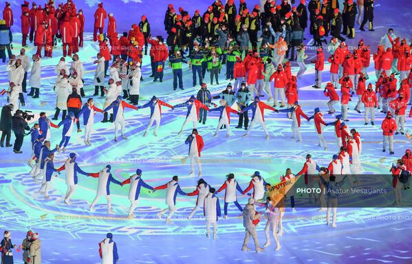Шоу на закрытии XXIV зимних Олимпийских игр в Пекине. - Sputnik Латвия