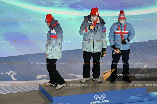 Награждение победителей на официальной церемонии закрытия XXIV зимних Олимпийских игр в Пекине. - Sputnik Латвия