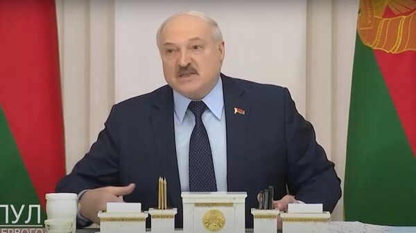 Минск предупреждал Украину: Лукашенко дал оценку спецоперации РФ - Sputnik Латвия